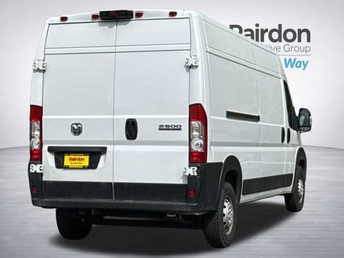 Used 2025 RAM ProMaster 2500 w/ Convenience Group FWD image 5