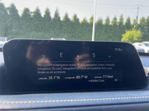 Used 2020 MAZDA CX-30 FWD w/ Preferred Package image 24
