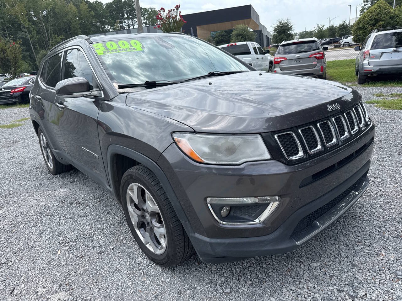 Used 2020 Jeep Compass Limited FWD image 1