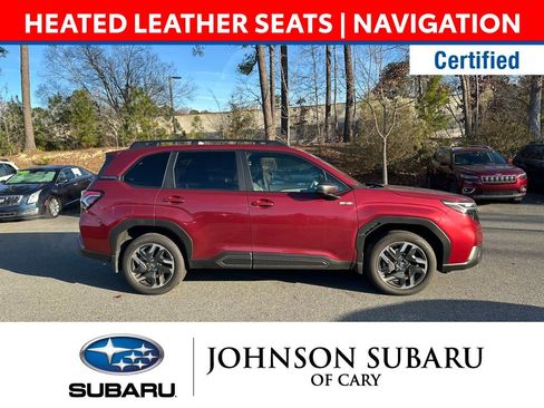 Used 2025 Subaru Forester Limited image 3