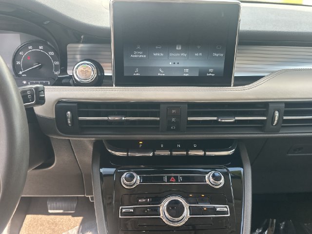 Certified 2022 Lincoln Corsair FWD image 23