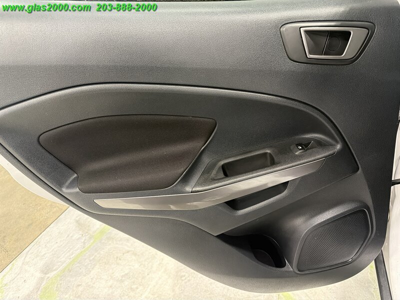Used 2020 Ford EcoSport SE w/ SE Convenience Package AWD/4WD image 28