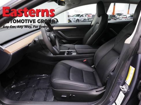 Used 2023 Tesla Model 3 Standard Range RWD image 13