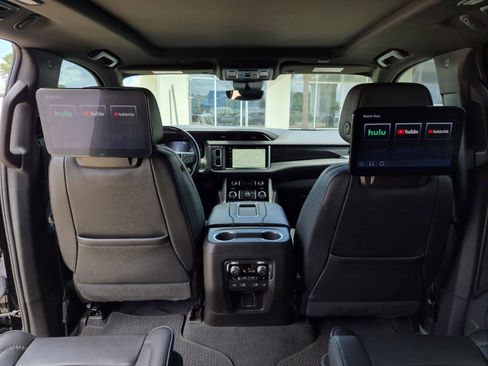 Used 2023 GMC Yukon Denali w/ Denali Reserve Package AWD/4WD image 22