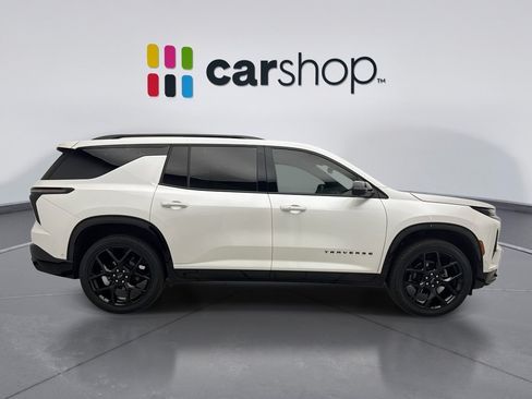 Used 2024 Chevrolet Traverse RS AWD/4WD image 6
