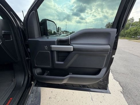 Used 2019 Ford F150 Raptor w/ Equipment Group 802A Luxury AWD/4WD image 32