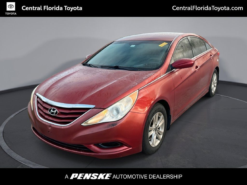 Used 2013 Hyundai Sonata GLS FWD image 1