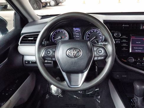 Used 2020 Toyota Camry LE FWD image 30