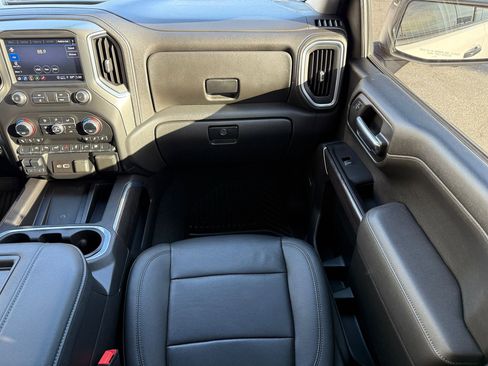 Used 2022 Chevrolet Silverado 1500 LTZ w/ Technology Package image 23