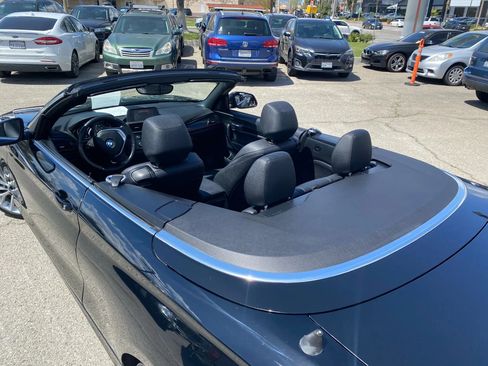 Used 2016 BMW 228i Convertible image 12