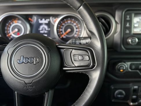 Used 2019 Jeep Wrangler Unlimited Sport S AWD/4WD image 23