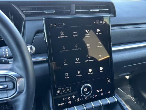 Used 2025 GMC Terrain Elevation image 24