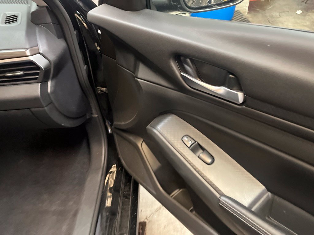Used 2024 Nissan Altima 2.5 SV FWD image 29
