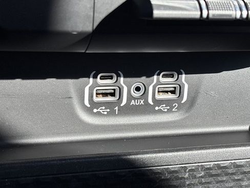 Used 2020 RAM 1500 Laramie image 39