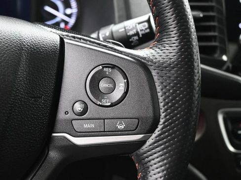 Certified 2024 Honda Passport TrailSport image 3