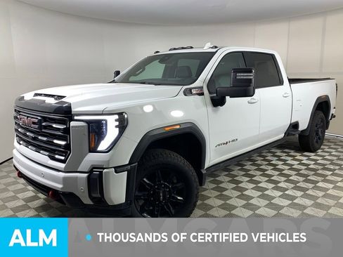 Used 2024 GMC Sierra 2500 AT4 w/ AT4 Premium Plus Package image 4