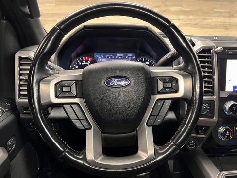 Used 2020 Ford F350 Platinum w/ FX4 Off-Road Package image 28