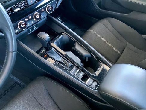 Used 2023 Honda Accord Sport image 17