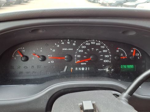 Used 2008 Ford E-250 and Econoline 250 RWD image 16