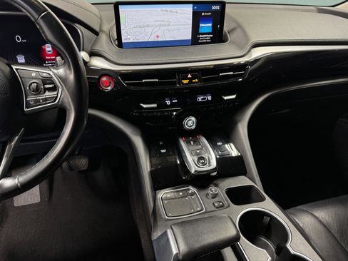 Certified 2023 Acura MDX FWD w/ Technology Package image 24