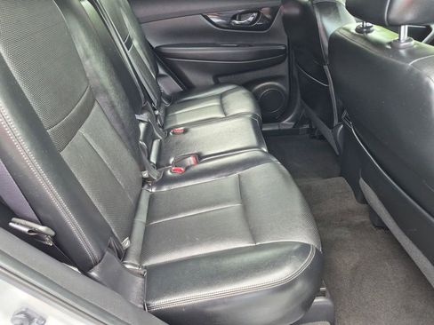 Used 2017 Nissan Rogue SL w/ SL Premium Package AWD/4WD image 29