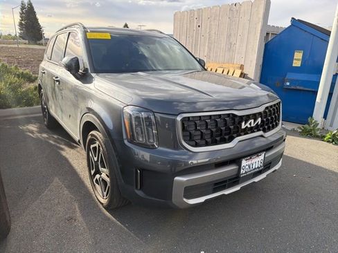 Used 2023 Kia Telluride EX X-Line image 5