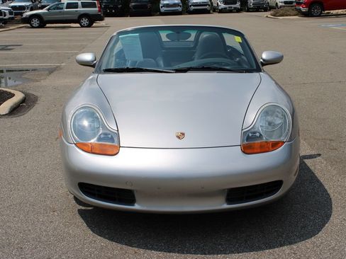 Used 2001 Porsche Boxster RWD image 4