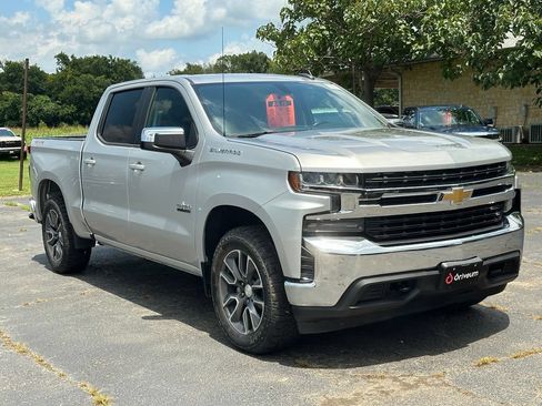 Used 2020 Chevrolet Silverado 1500 LT w/ Texas Edition AWD/4WD image 1