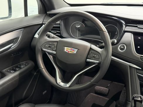 Used 2023 Cadillac XT6 Luxury FWD image 69