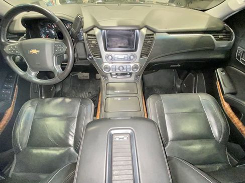 Used 2018 Chevrolet Suburban Premier image 22