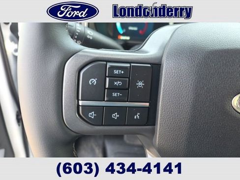 New 2026 Ford F550 4x4 Crew Cab image 17