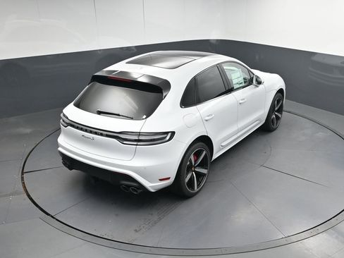 New 2026 Porsche Macan S AWD/4WD image 37