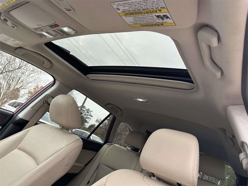 Used 2019 Subaru Outback 2.5i Limited w/ Popular Package #2 image 21