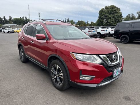 Used 2017 Nissan Rogue SL AWD/4WD image 6