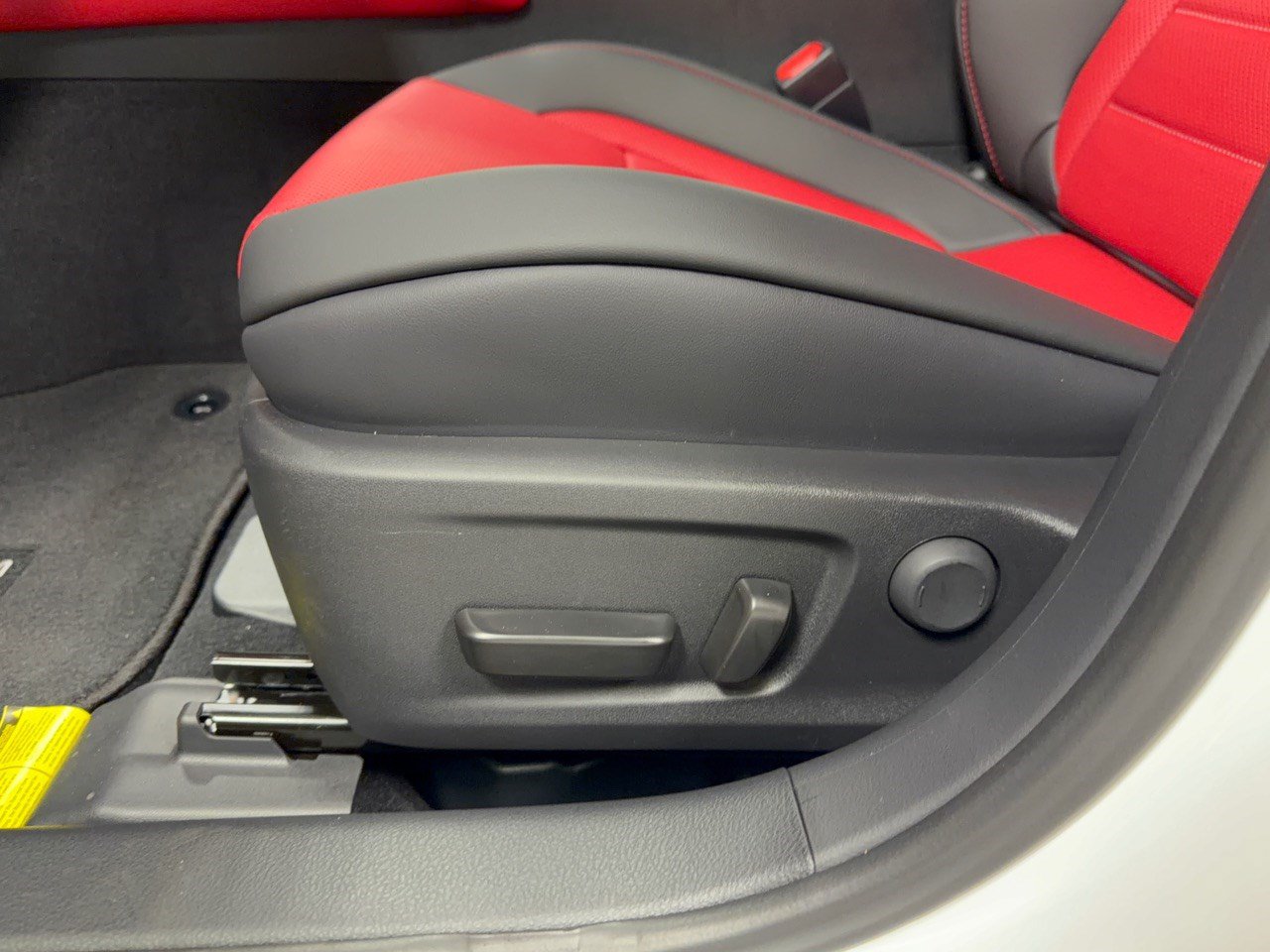 Used 2026 Lexus IS 350 F Sport w/ Handling Package RWD image 16