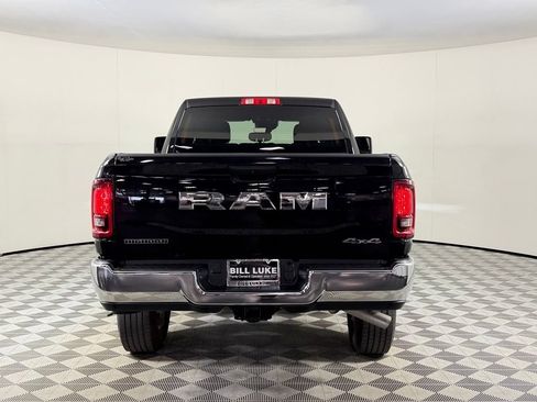 Certified 2026 RAM 2500 Big Horn AWD/4WD image 7