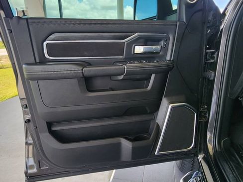 Used 2024 RAM 2500 Laramie w/ Sport Appearance Package AWD/4WD image 11