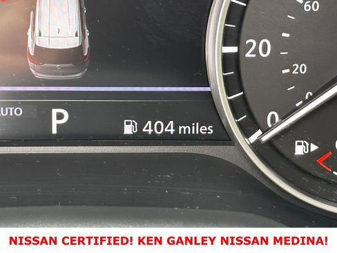 Certified 2026 Nissan Rogue SV AWD/4WD image 32