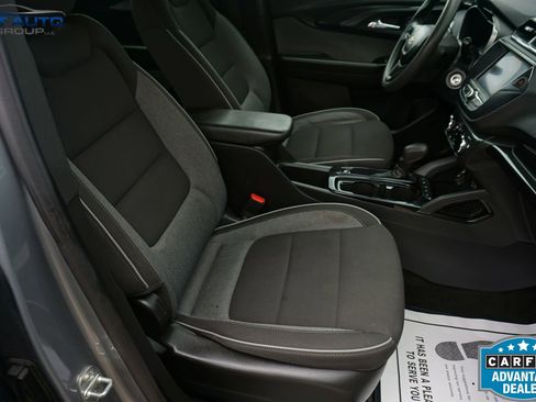 Used 2023 Chevrolet TrailBlazer LS image 25