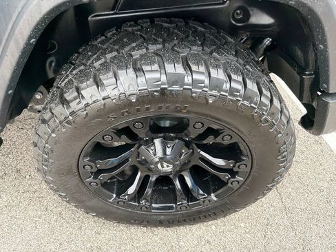 Used 2018 Jeep Wrangler Unlimited Sport S AWD/4WD image 14