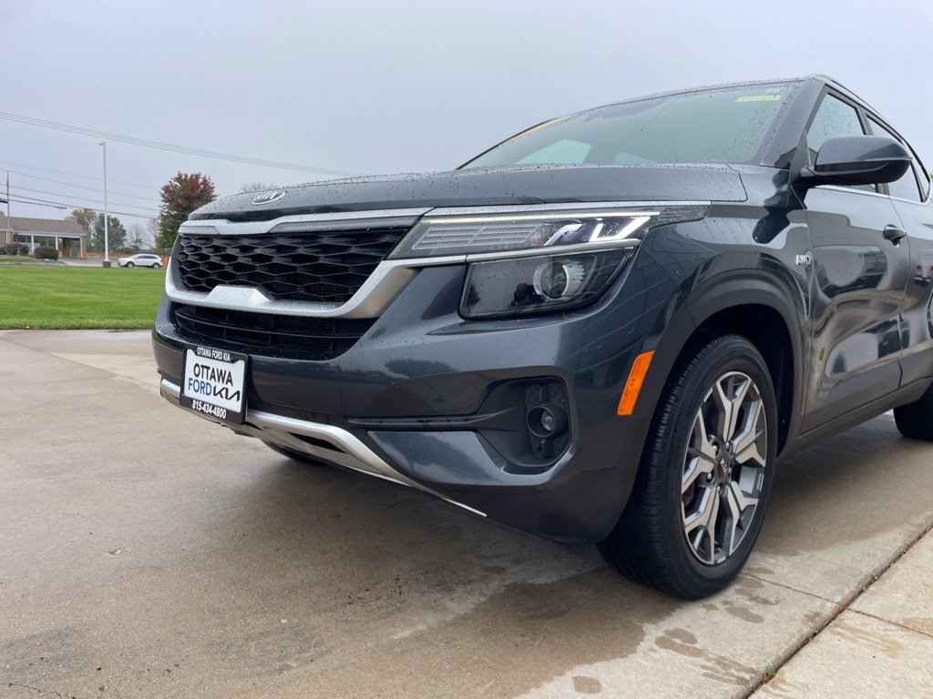 Used 2021 Kia Seltos EX AWD/4WD image 15