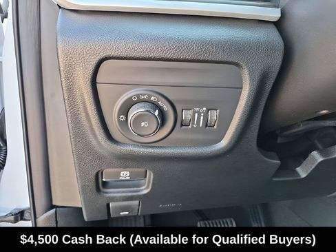 New 2026 Jeep Grand Cherokee Limited RWD image 32