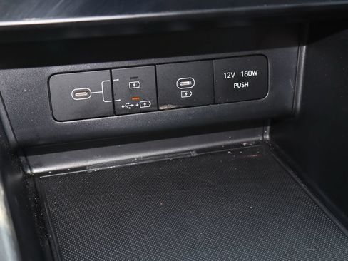 Used 2025 Hyundai Sonata SEL FWD image 23