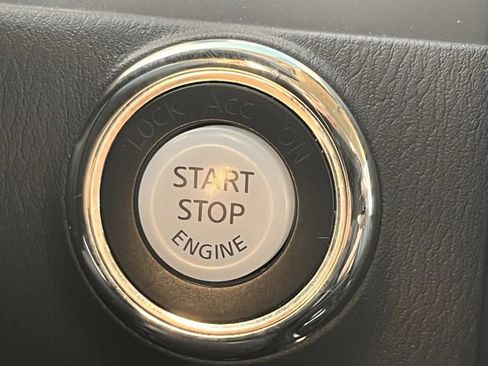 Certified 2024 INFINITI QX80 Luxe image 16