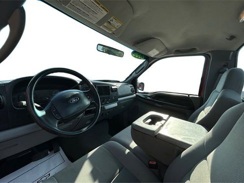 Used 2006 Ford F250 XL image 17