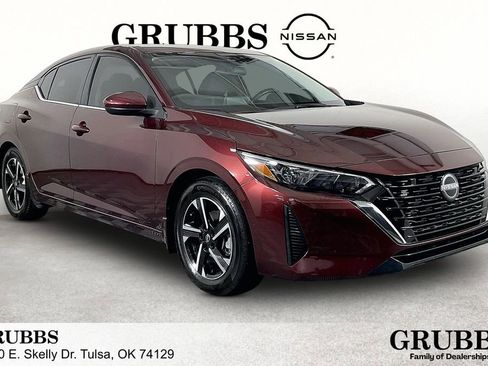 Used 2025 Nissan Sentra SV w/ All-Weather Package image 1