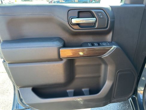 Used 2020 Chevrolet Silverado 1500 LT w/ All-Star Edition image 12