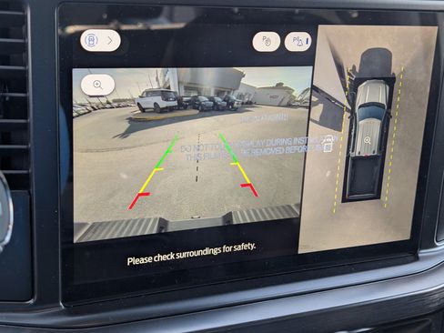 New 2026 Ford F250 Lariat w/ Chrome Package image 25