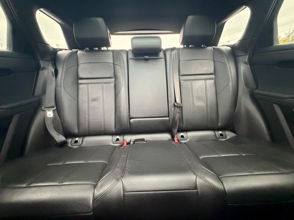 Used 2024 Land Rover Range Rover Evoque S AWD/4WD image 18