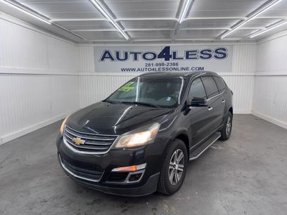 Used 2017 Chevrolet Traverse LT